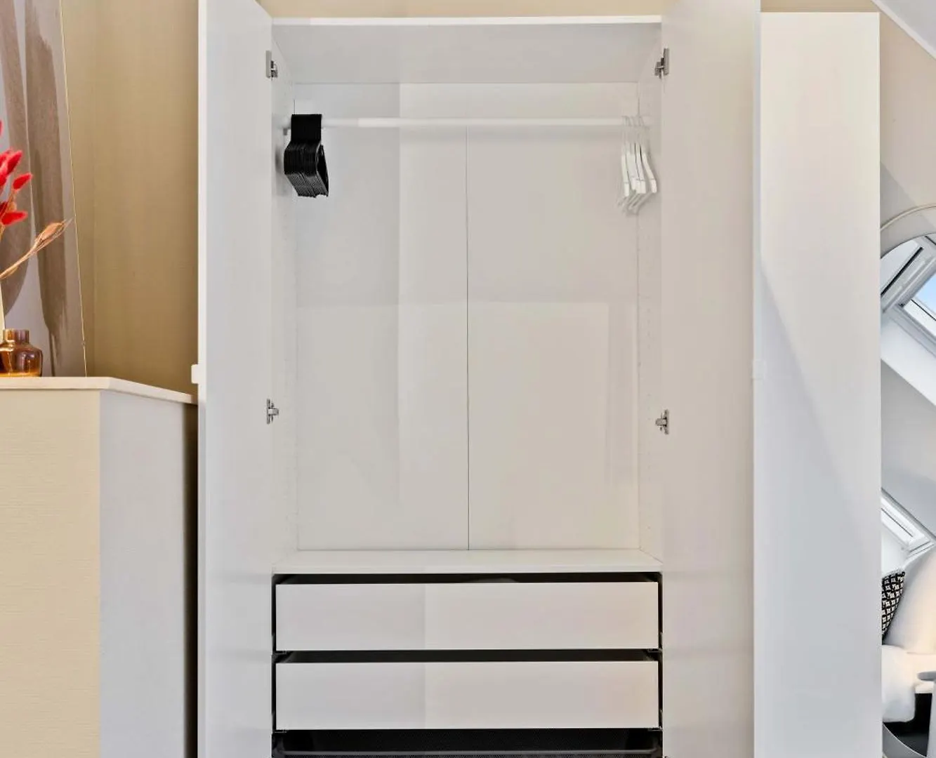 Chic 2Br Stay In Luxembourg With Free Parking Apartment